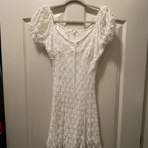 Chic White Textured Mini Dress